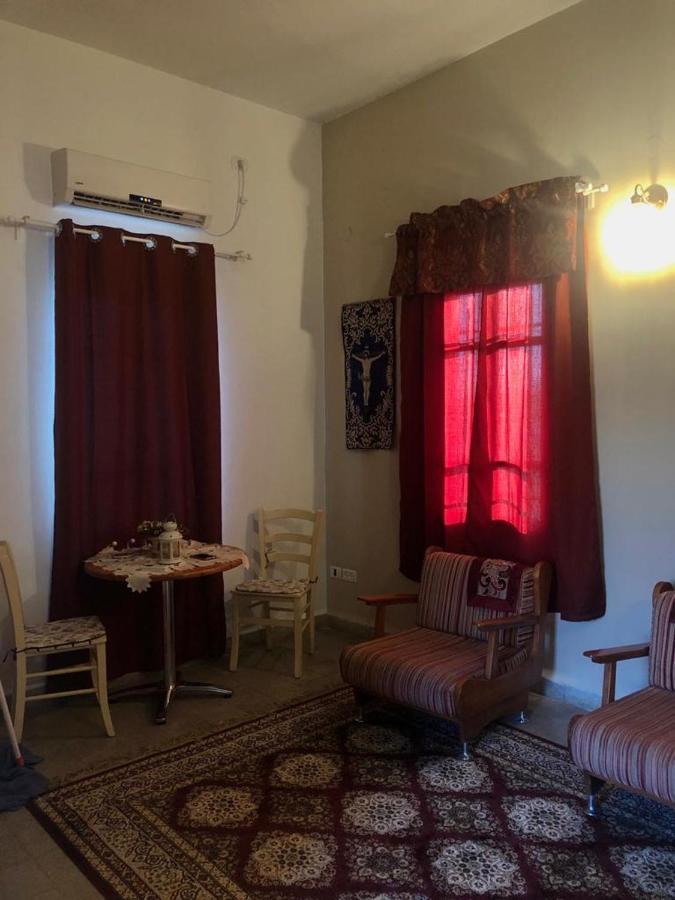 Mi'Ilya Chocolate House Guest House Bagian luar foto