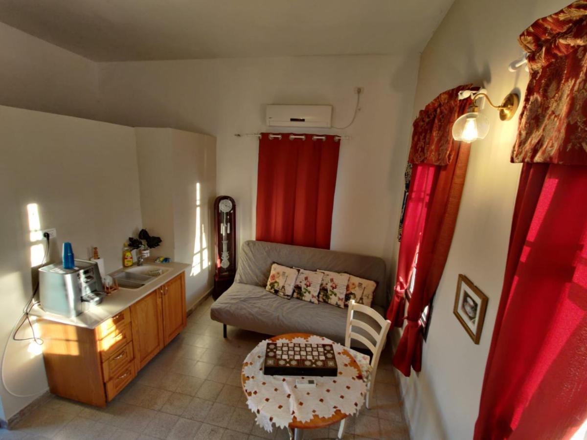 Mi'Ilya Chocolate House Guest House Bagian luar foto