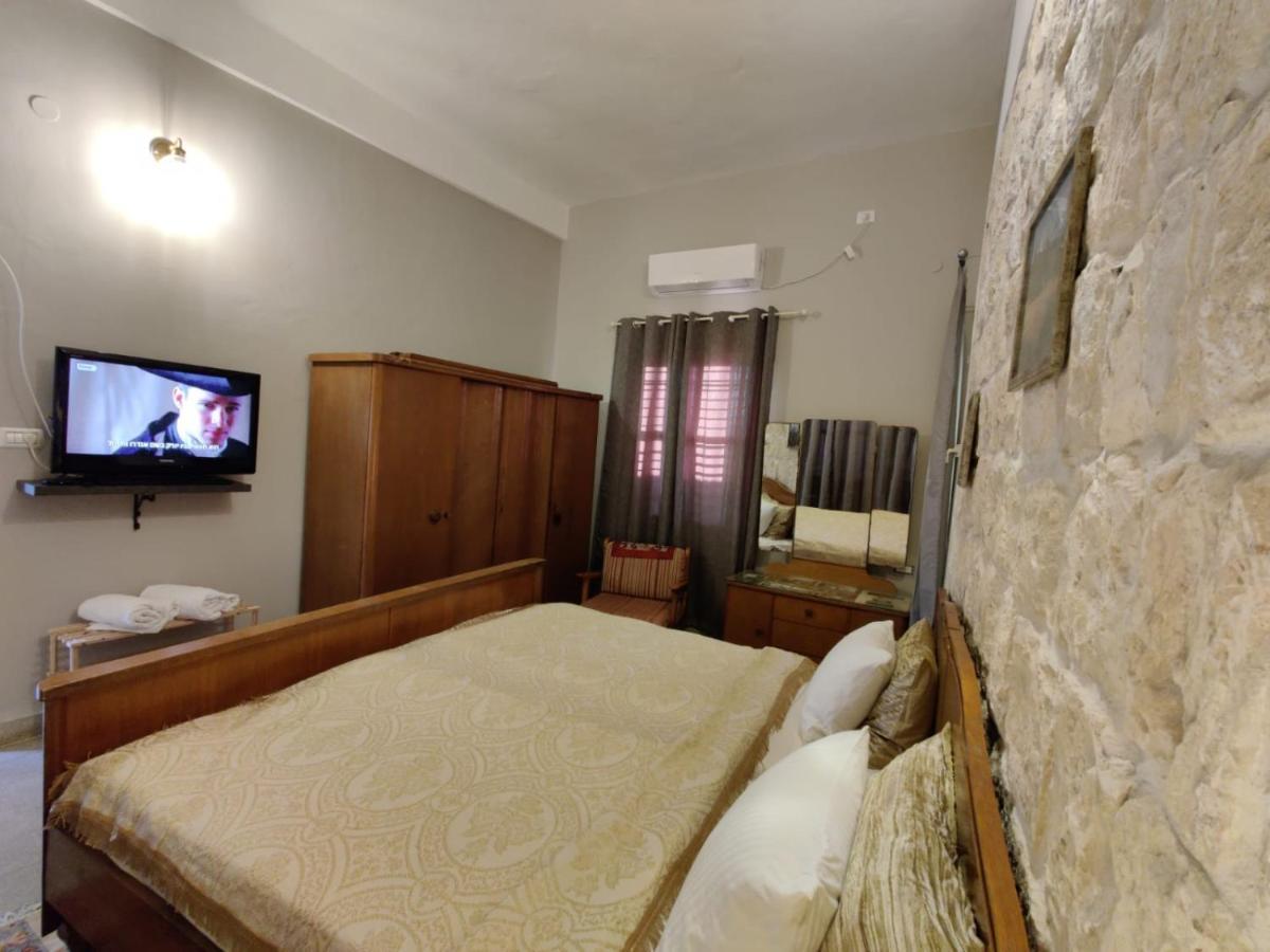 Mi'Ilya Chocolate House Guest House Bagian luar foto